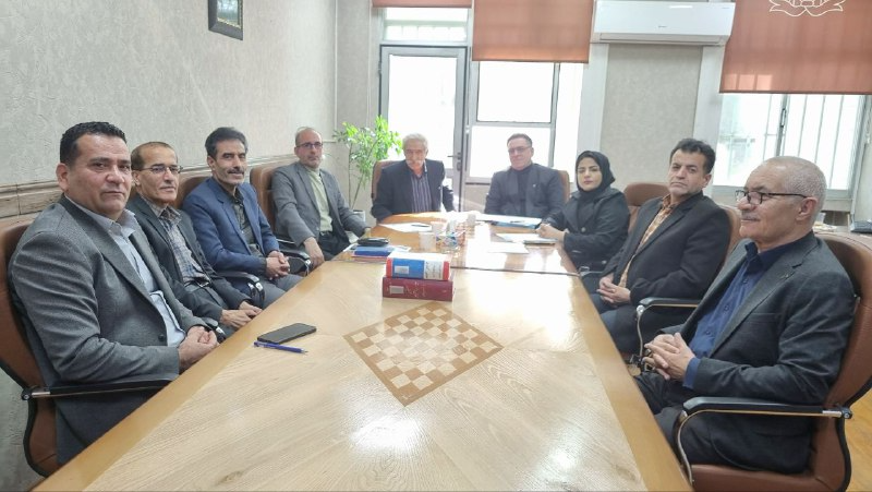 جلسه کمیسیون آموزش وتحقیقات کانون وکلای دادگستری استان با حضور ریاست محترم کانون در مورخ ۳۰/ ۸ / ۱۴۰۲